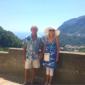 Blue and white cute top for leggings or short dress